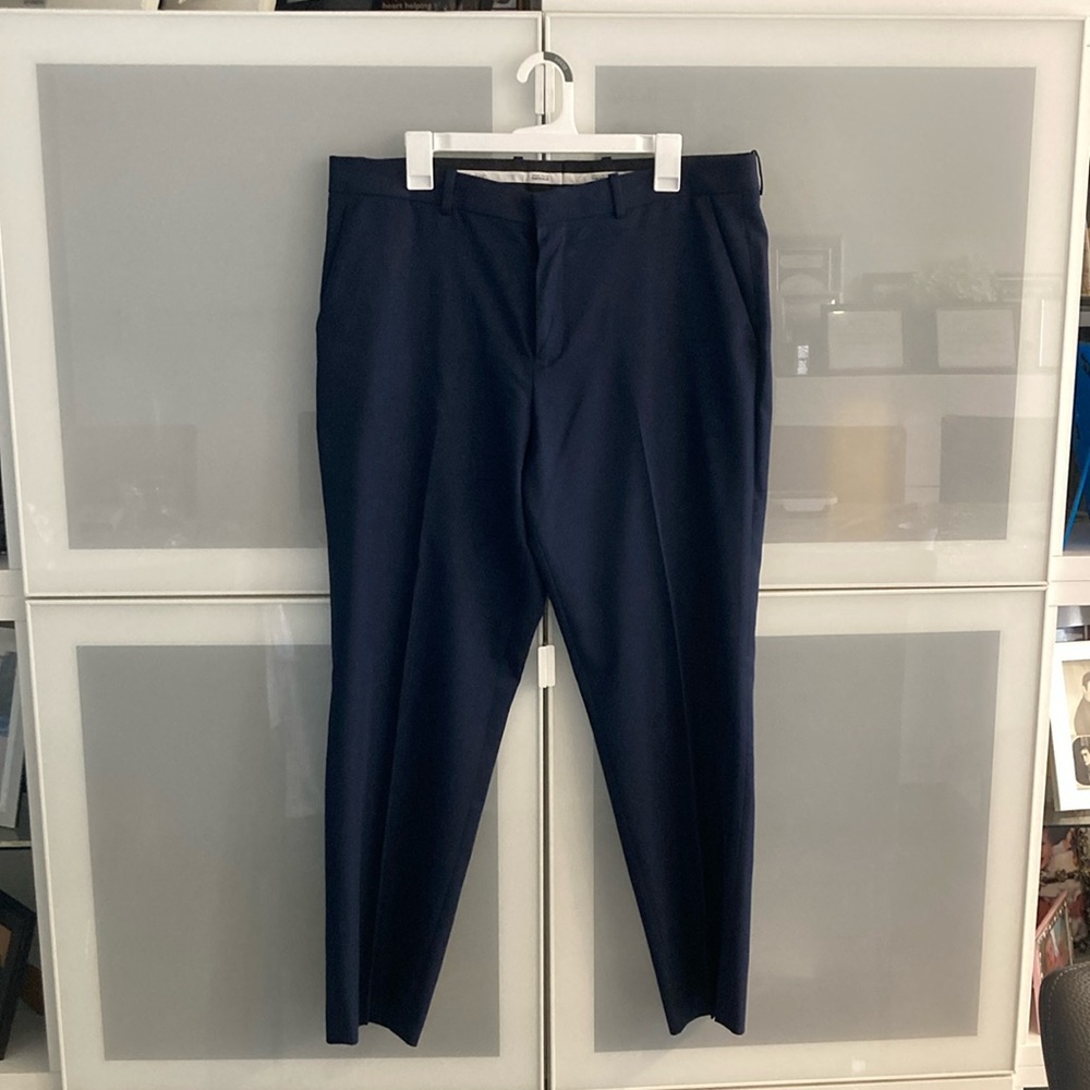 Men’s dress pants